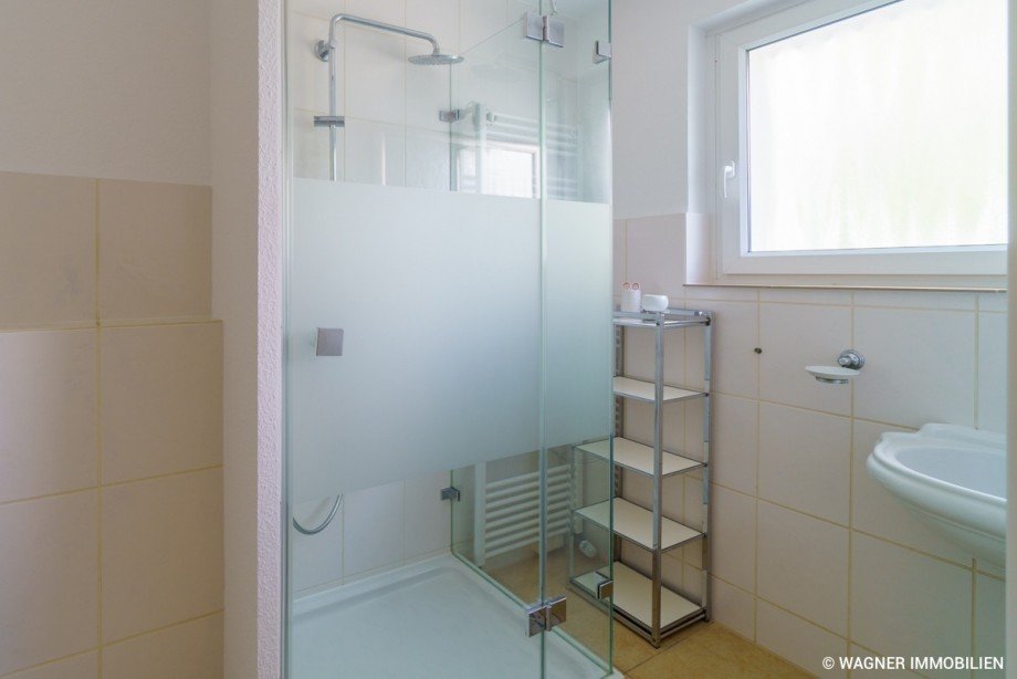 master bathroom Reihenendhaus Wiesbaden