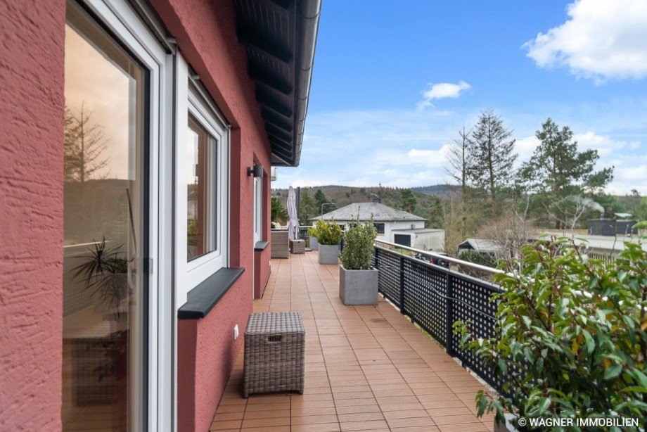 balcony Einfamilienhaus Taunusstein