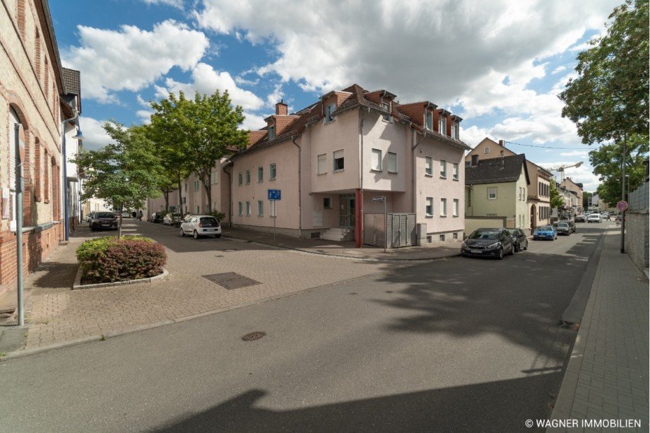 street view Dachgeschosswohnung Wiesbaden