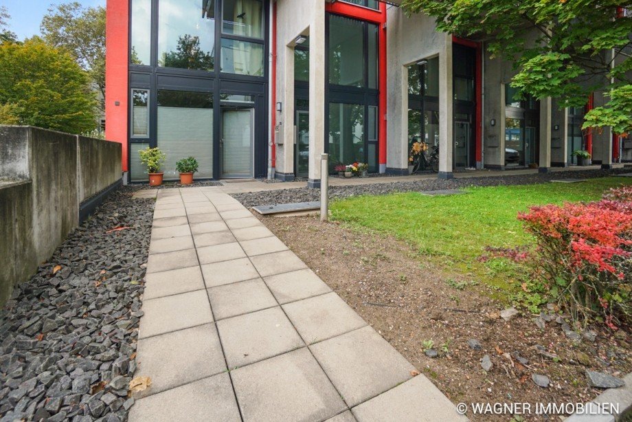 entrance to the apartment Maisonettewohnung Wiesbaden