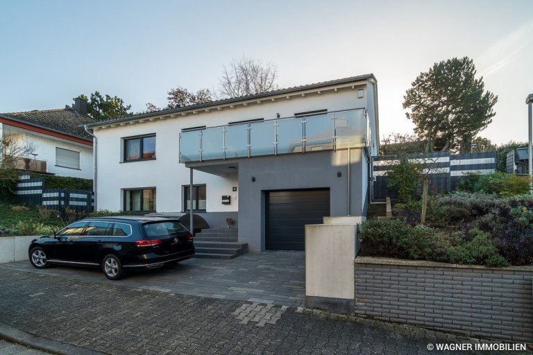 view of the house Mainz Einfamilienhaus Furnished, upscale single-family house in Mainz| WAGNER IMMOBILIEN