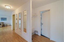 Diele und Garderobe Modernes Penthouse mit gehobener Ausstattung am Schlo Freudenberg | WAGNER IMMOBILIEN